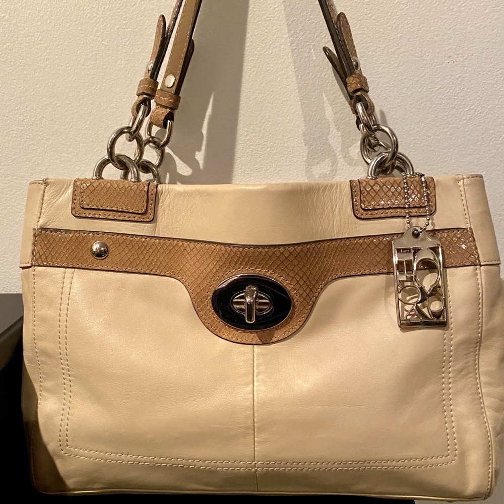 COACH PENELOPE TAN LEATHER SATCHEL